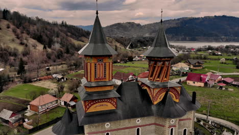 Orthodoxe-Kirche,-Luftaufnahme,-Rumänien