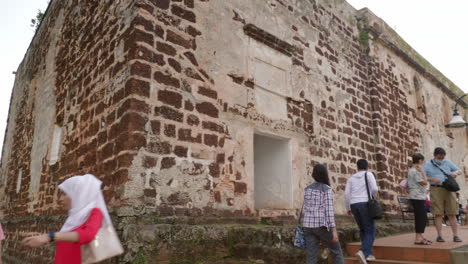 Family-exploring-faith-at-Malacca-Saint-Paul-church