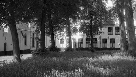 Religious-Beguinage-Convent,-The-Princely-Beguinage-Ten-Wijngaerde-In-Bruges,-Belgium