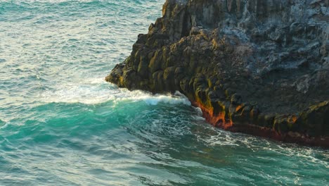Ocean-waves-crashing-against-rocks,-Canary-Islands-Tenerife,-Los-Gigantes,-Spain