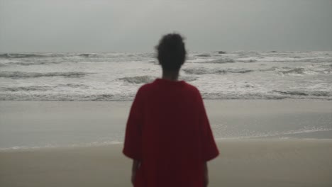Die-Wellen-Des-Arabischen-Ozeans-Am-Strand-Von-Goa