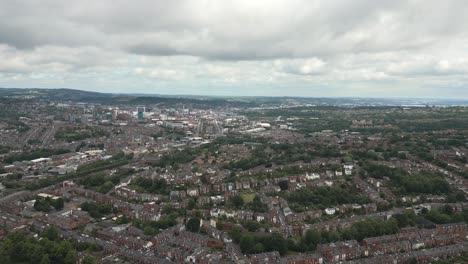 Aerial-drone-footage-panning-over-Sheffield-suburbs