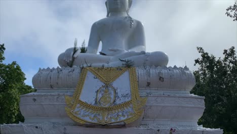 Big-sitting-white-Buddha-statue-in-Thailand
