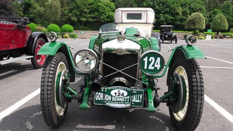 Klassische-Linien-Eines-Sportwagens-Bei-Der-Gordon-Bennett-Rallye-In-Carlow,-Irland