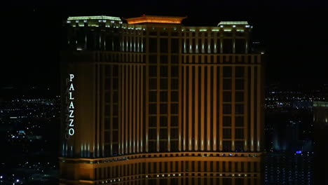 Stationary-night-shot-of-the-Las-Vegas-Palazzo-Hotel