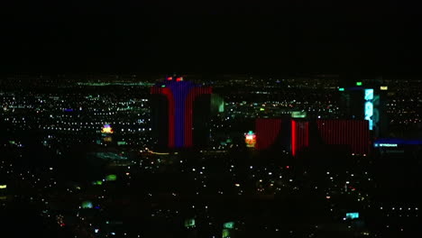 Una-Toma-Nocturna-Del-Hotel-Rio-Y-Un-Casino-En-Las-Vegas
