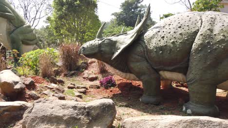 Themed-park-Dinosaur-Styracosaur,-Styracosaurus-albertensis-model-in-Bannerghatta-Zoological-park