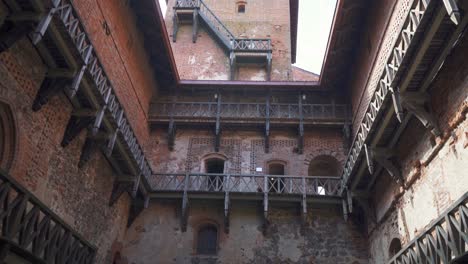 Trakai,-Lithuania-4-May-2023:-Tourists-Visiting-Trakai-Gothic-Island-Castle-Inner-Yard,-Museum-and-a-Cultural-Centre-POV,-Steadicam-Shot