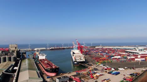 Royal-Seaforth-docks-in-liverpool-with-Grain-Terminal