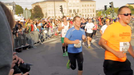Slow-motion-running-of-a-marathon-long-distance-race-made-up-of-amateur-athletes