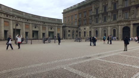 Spaziergang-Durch-Stockholms-Königspalast-Mit-Einer-Steadicam