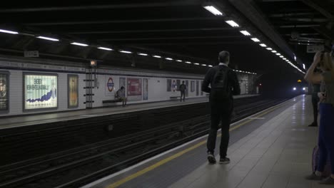 Train-travel-in-the-underground-of-london