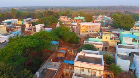 Drone-shot-of-a-pristine-village-in-southerner-part-of-India-filled-with-lush-greenery
