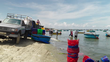 Daily-life-of-traditional-fishing-community-on-display-at-Mui-Ne-beach