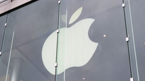 Amerikanische-Technologiemarke,-Apple,-Offizieller-Store-Und-Firmenlogo-In-Hongkong
