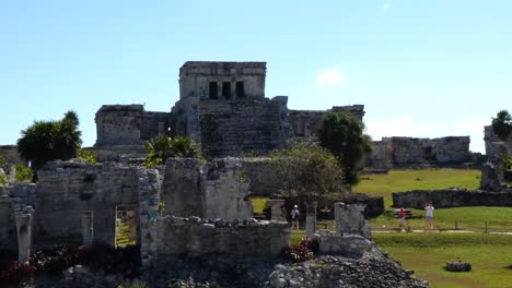 El-Castillo-En-El-Sitio-Arqueológico-De-Tulum,-Quintana-Roo,-México.