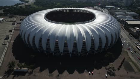 Vista-Aérea-Del-Estadio-Junto-Al-Río