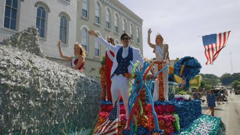 Desfile-Del-4-De-Julio-Desfile-De-Carrozas-De-La-Ciudad