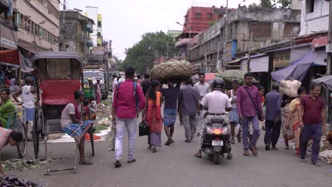 Stock-footage-of-Indian-market