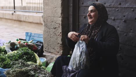 Comerciantes-árabes---Mercado-En-El-Barrio-Musulmán-De-Jerusalén,-Israel