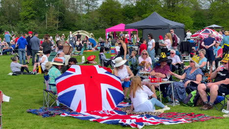 Wide-shot-of-british-coronation-day-party.-4K