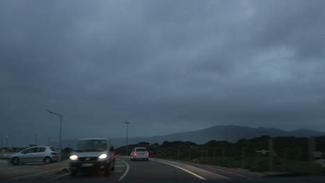 Autofahrt-Am-Nachmittag-Auf-Der-Guincho-Straße-An-Der-Portugiesischen-Küste