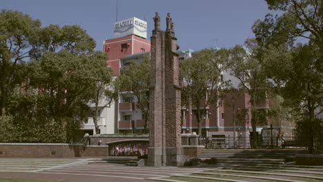 Una-Sección-Del-Muro-De-La-Catedral-De-Urakami-Permanece-En-Pie-En-Nagasaki,-Japón.