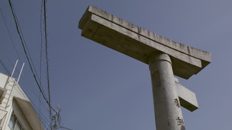 Looking-up-at-Sanno-Shrine--in-Nagasaki,-Japan