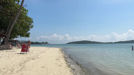 Impresionante-Vista-De-La-Playa-De-Chaweng-En-Koh-Samui,-Tailandia.