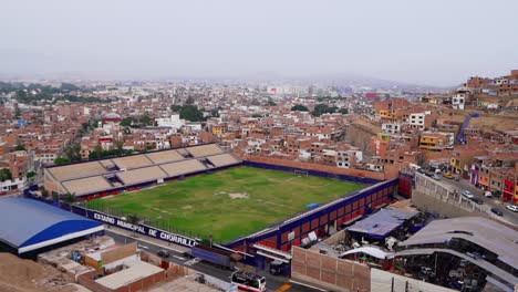 Vista-Del-Estadio-Municipal-Vacío-De-Chorrillos-En-Lima,-Perú.