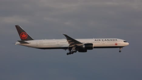 In-Der-Luft:-Der-Flug-Von-Air-Canada-Hebt-Ab