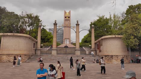 Monumento-A-La-Victoria-De-Kunming-De-La-Guerra-Antijaponesa