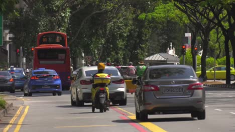 Singapore-Traffic-Going-Past-Downtown.-Locked-Off