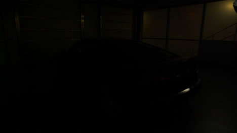 Das-Einschalten-Der-Lichter-Und-Das-Enthüllen-Des-Brandneuen-Audi-R8-Sportwagens-In-Der-Garage-Eines-Autohauses