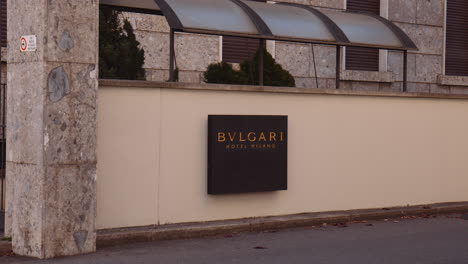 Sign-Of-Luxury-Hotel-Bulgari-Hotel-Milano-On-Exterior-Wall-In-Milan,-Italy