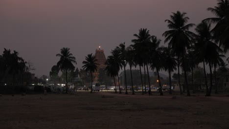 Templo-Virupaksha-En-Hampi-India-Por-La-Noche