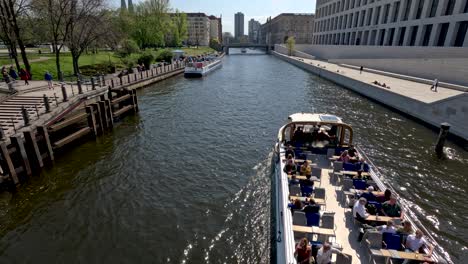 High-angle-view-of-sightseeing-boat-on-spreekanal-on-sunny-morning