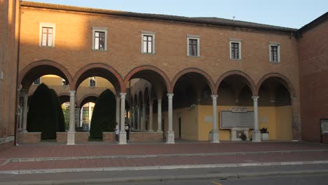 Die-Abtei-Von-San-Mercuriale-In-Forli,-Emilia-Romagna,-Italien-–-Breit