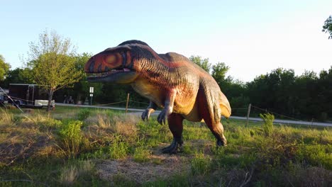 Este-Es-Un-Video-Editorial-De-Un-Acrocantosaurio-En-El-Evento-Del-Parque-Prehistórico-En-Meadowmere-Park-En-Lake-Vinevine-En-Gravine,-Texas.