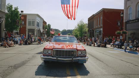 Ford-Gran-Torino-Autoshow-Parade-Oldtimer