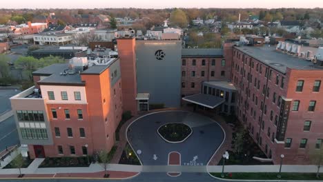 Apartment-building-with-circular-traffic-loop