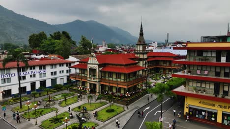 Ascending-aerial-view-in-front-of-the-Iron-Palace,-in-Orizaba,-Veracruz,-Mexico
