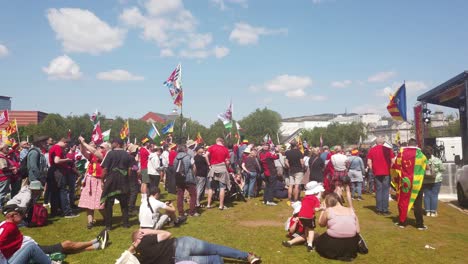 Wide-shot-of-Welsh-Independence-supporters-listening-to-speakers-in-Swansea