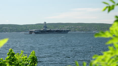 Flugzeugträger-USS-Gerald-Ford-Im-Oslo-Fjord-In-Norwegen