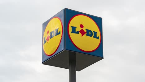 Lidl-store-sign