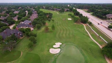 Imágenes-Aéreas-Del-Campo-De-Golf-Bridlewood-En-Flower-Mound,-Texas