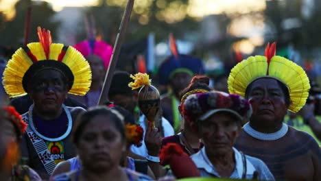 Stammesvölker-Versammeln-Sich-In-Brasilien,-Um-Gegen-Den-Landverlust-Im-Amazonas-Regenwald-Zu-Protestieren