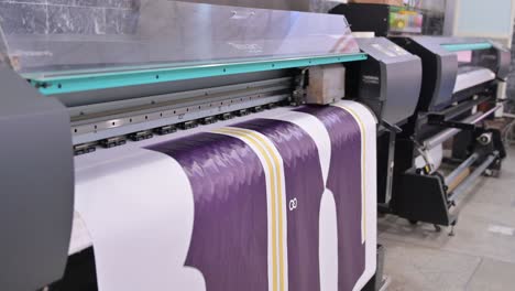 Industrieller-Sublimationsdrucker-Für-Den-Digitaldruck-Auf-Stoffen