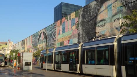 Olympic-boulevard-at-the-mural-Todos-Somos-Um-in-Gamboa,-Rio-de-Janeiro