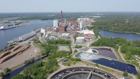 Stora-Enso-Sunila-Zellstofffabrik-Und-Abwasseraufbereitungsanlagen
